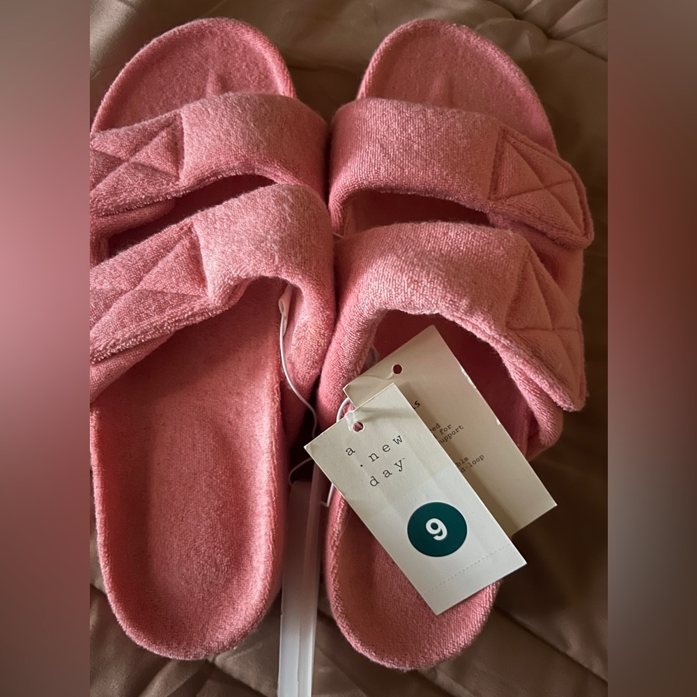 Women’s terry slides